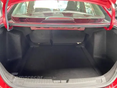 ONIX SEDAN PLUS LT 1.0 12V MANUAL