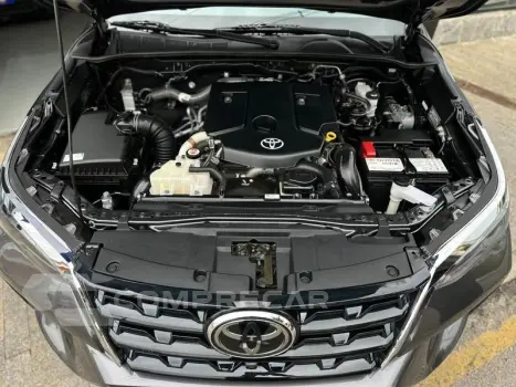 HILUX SWSRXA4FD