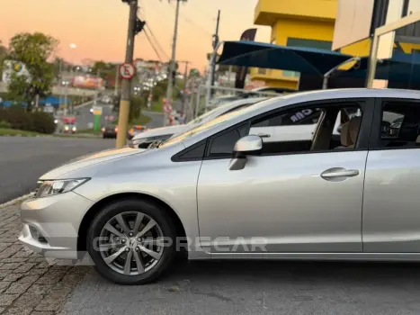 CIVIC 1.8 LXS 16V FLEX 4P AUTOMÁTICO