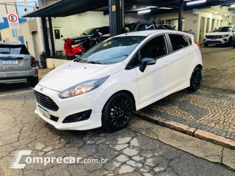 FORD FIESTA 1.6 Titanium Hatch 16V 4 portas