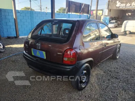 Corsa Hatch 1.0 SUPER