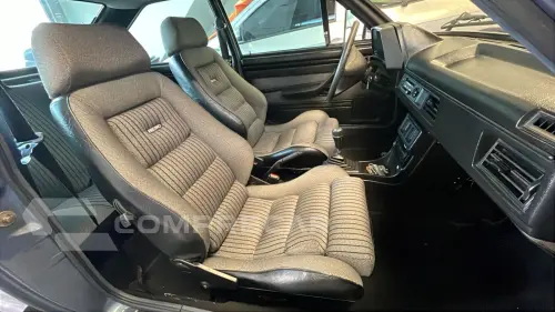 PASSAT 1.6 GL Village 8V