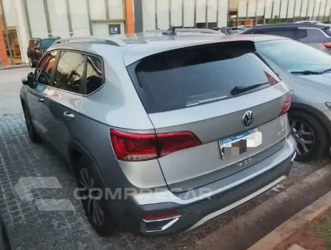 TAOS 1.4 250 TSI TOTAL FLEX HIGHLINE AUTOMÁTICO