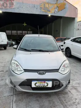 FIESTA SEDAN 1.6
