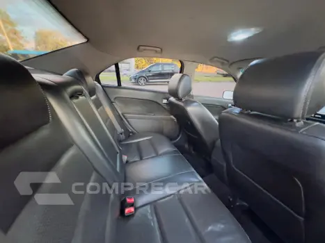 Fusion 2.3 16V 4P SEL AUTOMÁTICO