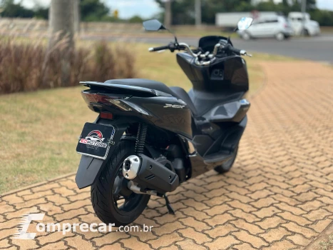 PCX 160