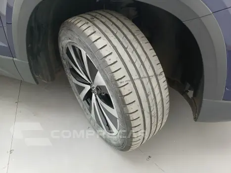 TAOS 1.4 250 TSI TOTAL FLEX HIGHLINE AUTOMÁTICO