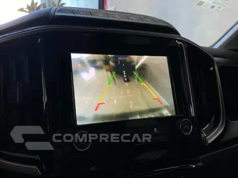 Strada Volcano 1.3 Flex 8V CD Aut.