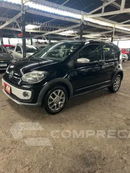 Volkswagen UP! CROSS 1.0 TSI TOTAL FLEX MEC. 4P 4 portas