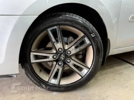 I30 - 2.0 MPI 16V 4P AUTOMÁTICO