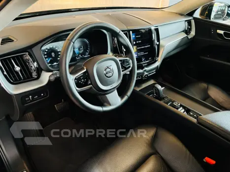 XC60 2.0 T8 Hybrid Momentum AWD Geartronic