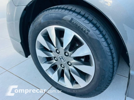 CIVIC 1.8 LXL 16V FLEX 4P MANUAL