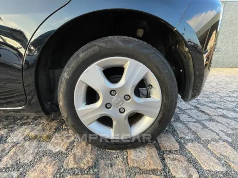 FIT 1.4 LX 16V