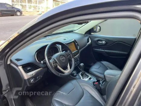 Cherokee Limited 3.2 4x4 V6 Aut.