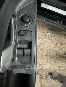 UP! CROSS 1.0 TSI TOTAL FLEX MEC. 4P