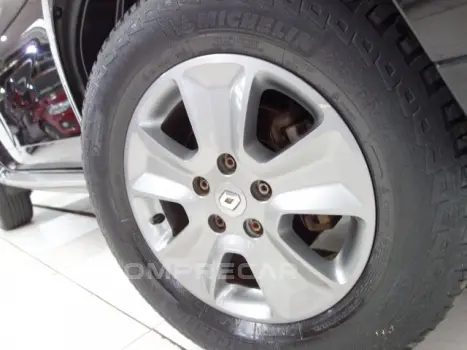 DUSTER OROCH - 1.6 16V DYNAMIQUE 4P MANUAL