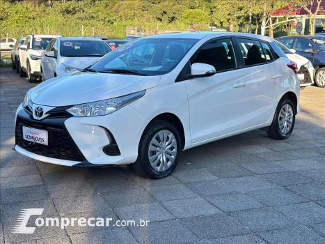 Toyota YARIS 1.5 16V FLEX XL MULTIDRIVE 4 portas