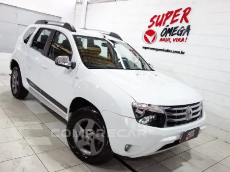 Renault DUSTER - 2.0 DYNAMIQUE 4X2 16V 4P AUTOMÁTICO 4 portas