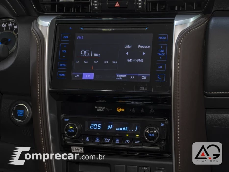 HILUX SW4 2.7 SRV 7 Lugares 4X2 16V