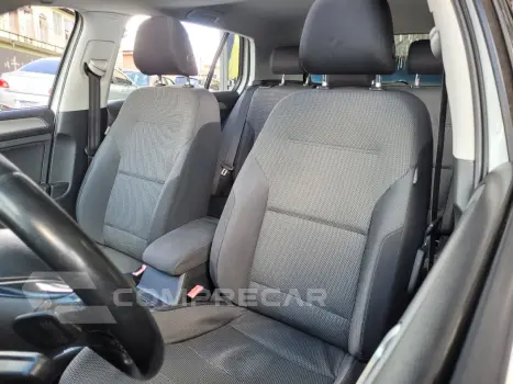 Golf Comfortline 1.4 TSI 140cv Aut.