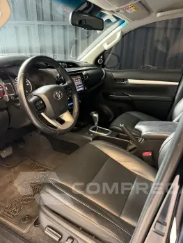 Hilux CD SRX 4x4 2.8 TDI 16V Diesel Aut.