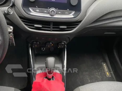 ONIX 1.0 Turbo Plus LT