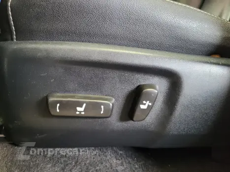 Hilux CD SRV 4x4 2.8 TDI Diesel Aut.