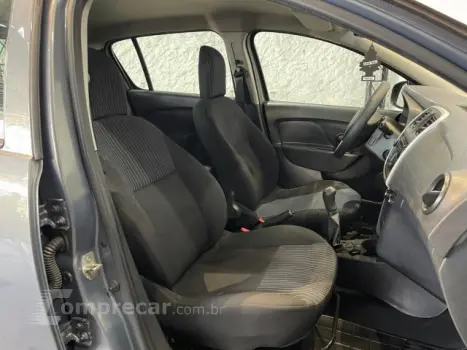 SANDERO - 1.0 AUTHENTIQUE 16V 4P MANUAL