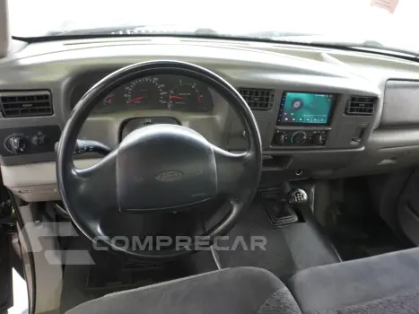 F-250 4.2 XLT 4X2 CS TURBO DIESEL 2P MANUAL