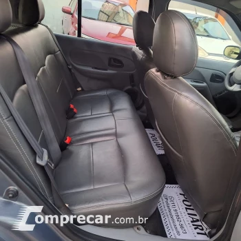 Clio Hatch 1.0 16V 4P FLEX CAMPUS