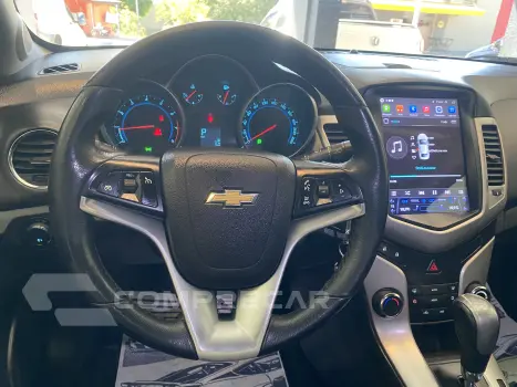 Cruze LT automático