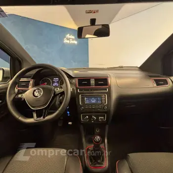 Fox Rock in Rio 1.6 Mi Total Flex 8V 5p