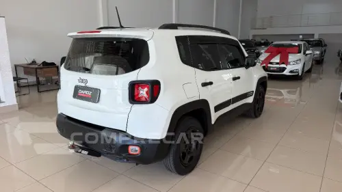 Renegade 1.8 4x2 Flex 16V Aut.