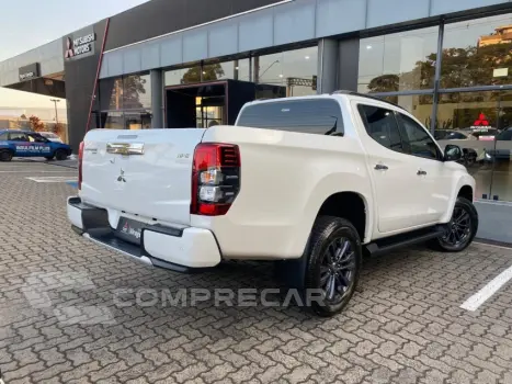 L200 TRITON 2.4 16V Turbo Sport HPE CD 4X4