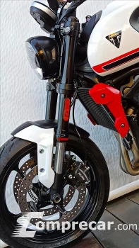 TRIDENT 660