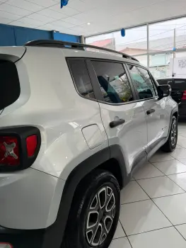 RENEGADE 1.8 16V Sport