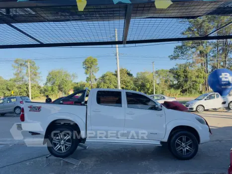 Hilux Caminhonete 2.7 16V 4P SRV FLEX 4X4  CABINE DUPLA AUTO