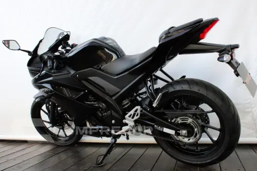 YAMAHA YZF R15
