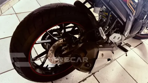 FZ25 ABS limited edition versão Marvel