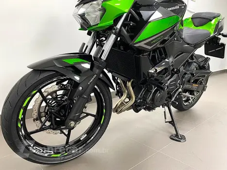 KAWASAKI Z400