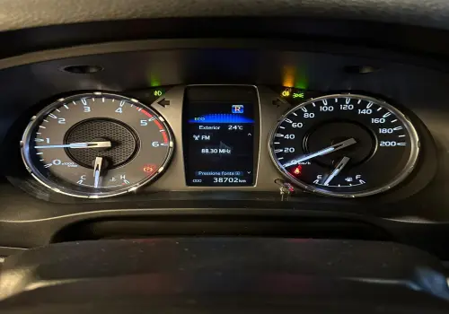 HILUX 2.8 4X4 CD 8V