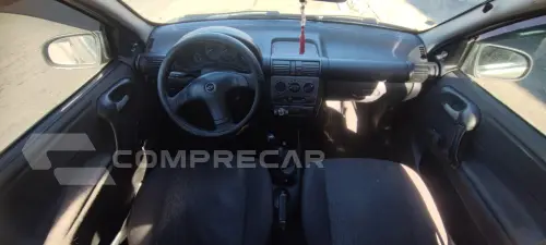 CORSA 1.0 MPFI Classic Sedan Life 8V