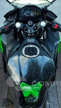 KAWASAKI NINJA 500