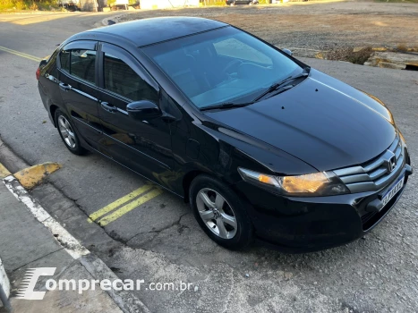 CITY 1.5 LX Sedan 16V