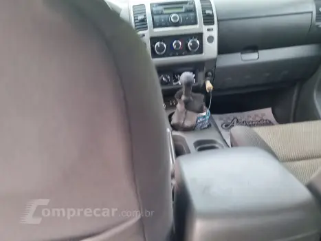 FRONTIER 2.5 LE Attack 4X4 CD Turbo Eletronic