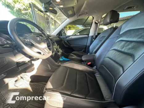 Tiguan Allspace 1.4 16V 4P TSI 250 FLEX TURBO COMFORTLINE AU