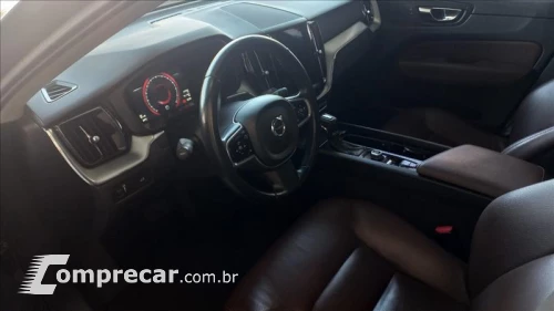 XC60 2.0 T5 Momentum AWD Geartronic