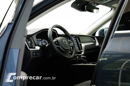 XC60 2.0 D5 Momentum AWD Geartronic