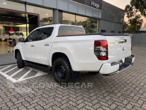 L200 TRITON 2.4 16V Turbo Sport HPE CD 4X4