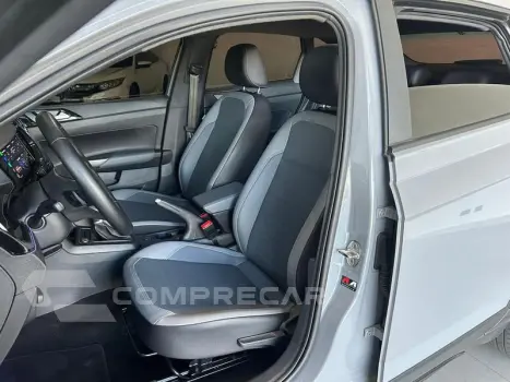 NIVUS HIGHLINE 1.0 200 TSI FLEX AUT.